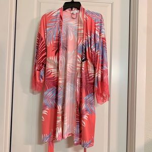 New in bloom robe